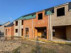 Woning te koop in Eernegem, 4 slpks, 177 m², Vrijstaande woning, 4 kamers