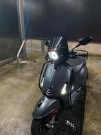 Vespa Sprint, Fietsen en Brommers, Scooters | Vespa, Ophalen, Zo goed als nieuw