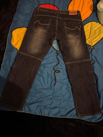 Jeans moto richa jambes. Courtes  beschikbaar voor biedingen