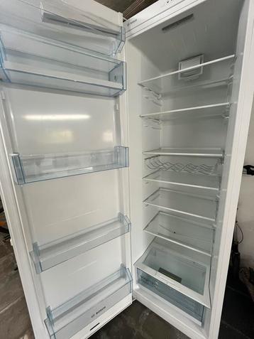 Bosch vitafresh grote staande koelkast beschikbaar voor biedingen