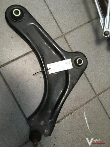 Peugeot 208 bjr '13 draagarm Rechtsvoor beschikbaar voor biedingen