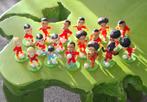 29 verzamel poppetjes van KBVB URBSFA 2014, Verzamelen, Ophalen of Verzenden, Gebruikt, Beeldje of Poppetje