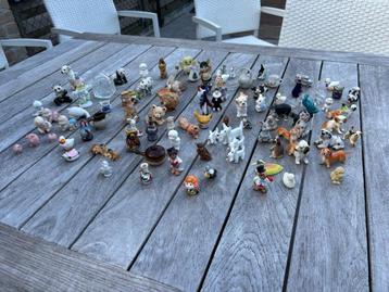 Lot miniatuur porcelein diversen beschikbaar voor biedingen
