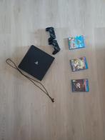 Ps4 pro 1tb + 2 controlers+ 3 games en een oplaadkabel, Games en Spelcomputers, Met 2 controllers, Gebruikt, 1 TB, Pro