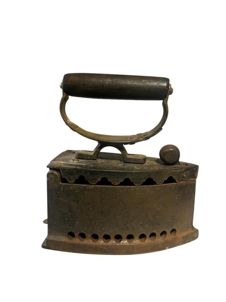 Oud gietijzer Antiek houtskoolijzer / Cast Iron Clothes Iron, Antiek en Kunst, Antiek | Overige Antiek, Verzenden