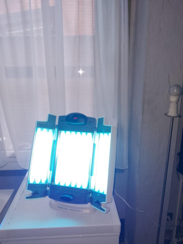 gezichtsbruiner kantelbaar,paar keer gebruikt, werkt perfect, Verzenden, Zo goed als nieuw, Gezichtsbruiner, 10 tot 15 lampen