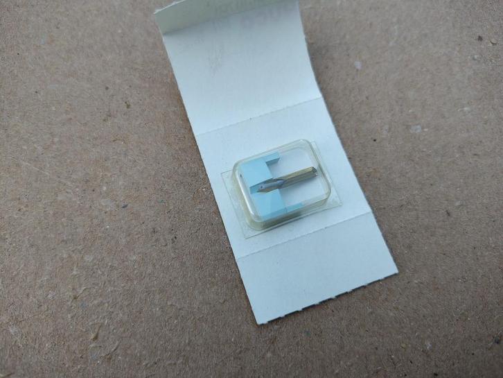 Naald/ Shure /Cartridge (NSM Div) HUCO / Old Stock !!, Verzamelen, Automaten | Jukeboxen, Verzenden