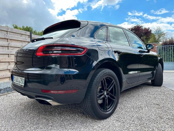 Porsche macan 2L//lage belasting// 300 pk/4 nieuwe banden, Auto's, Porsche, Particulier, Macan, Bluetooth, Benzine, Euro 1, SUV of Terreinwagen