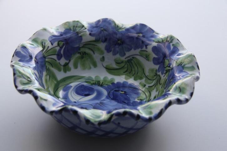 Ceramiche giulianelli levendige flower print keramieken kom, Antiek en Kunst, Curiosa en Brocante, Ophalen of Verzenden