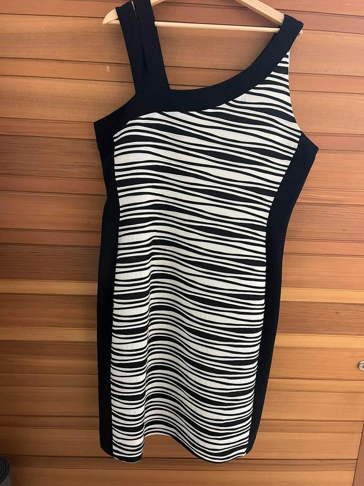 Prachtig Kleed Joseph Ribkoff Maat 48, Kleding | Dames, Jurken, Zo goed als nieuw, Maat 46/48 (XL) of groter, Ophalen of Verzenden