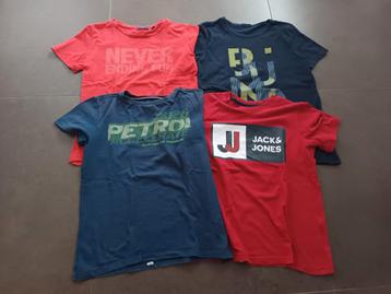 4 T-shirts 152 beschikbaar voor biedingen