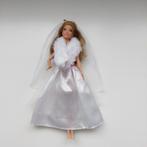 Barbie trouwjurk met sluier, Ophalen of Verzenden, Gebruikt, Barbie
