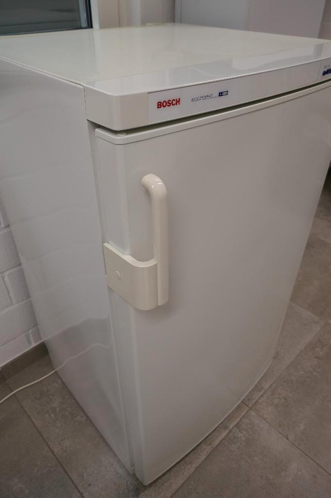 Diepvries Bosch GSL 18400 4 laden, Elektronische apparatuur, Vriezers en Diepvrieskisten, Gebruikt, Vrijstaand, Vrieskast, 85 tot 120 cm