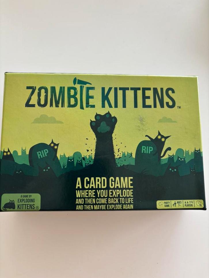 Zombie Kittens, Hobby en Vrije tijd, Gezelschapsspellen | Kaartspellen, Nieuw, Ophalen of Verzenden