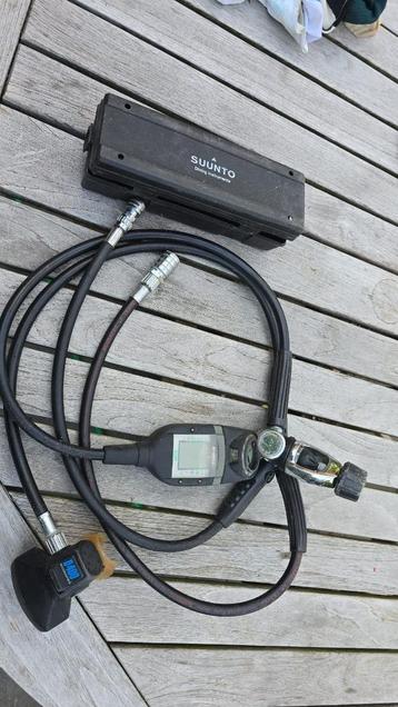 suunto + MK20, Enlèvement, Utilisé, Ordinateur de plongée
