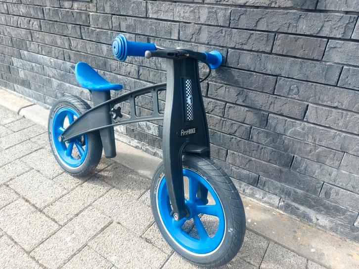 Loopfiets 'FIRST BIKE', Kinderen en Baby's, Speelgoed | Buiten | Voertuigen en Loopfietsen, Gebruikt, Loopfiets, Ophalen