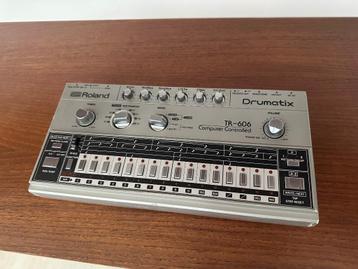 Roland TR-77, CR-8000, CR-8000, CR-78 serviced + MIDI  beschikbaar voor biedingen