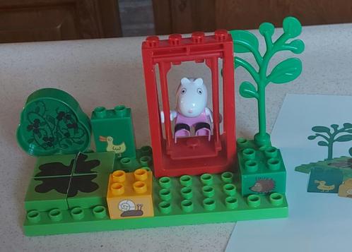 jouet LEGO DUPLO PEPPA PIG LA BALANCOIRE DE SUZY, Kinderen en Baby's, Speelgoed | Duplo en Lego, Zo goed als nieuw, Duplo, Complete set