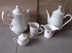 vaisselle cafetières , pots à lait, sucrier porcelaine 5€ p, Comme neuf, Enlèvement, Autres types, Autres styles