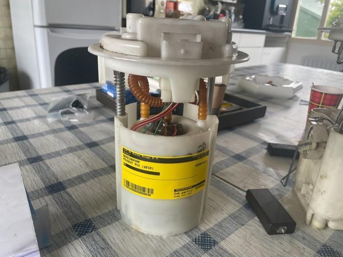 Benzinepomp van een Peugeot RCZ, Auto-onderdelen, Brandstofsystemen, Peugeot, Gebruikt, 3 maanden garantie, Ophalen of Verzenden