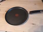 Crepière tefal, Maison & Meubles, Cuisine | Casseroles & Poêles, Enlèvement ou Envoi, Utilisé, Poêle à frire ou Sauteuse, Plaque céramique