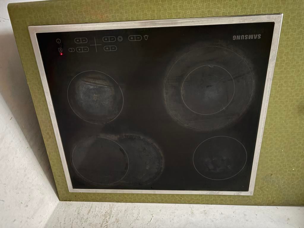 Keramische inbouw kookplaat met 4 zones – Samsung, Electroménager, Tables de cuisson, Utilisé, Encastré, 4 zones de cuisson, Enlèvement