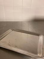 Plateau (inox), Ophalen