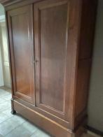 Oud Franse linnenkast, Antiek en Kunst, Antiek | Meubels | Kasten, Ophalen