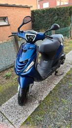 Piaggio zip E5 iget 50cc 2024, Fietsen en Brommers, Ophalen, Zip, Klasse A (25 km/u), Zo goed als nieuw