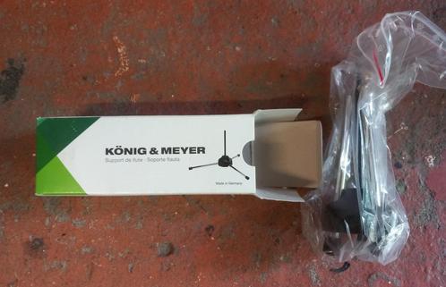 K&M König & Meyer Nickel Plated Flute Stand, Muziek en Instrumenten, Standaarden, Zo goed als nieuw, Instrumentstandaard, Dwarsfluit