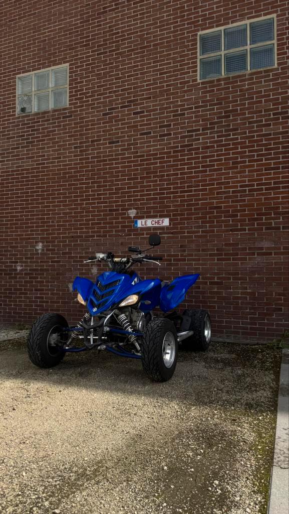 700 raptor 2010 edition bleu, Motoren, Quads en Trikes, 12 t/m 35 kW, 4 cilinders, Ophalen