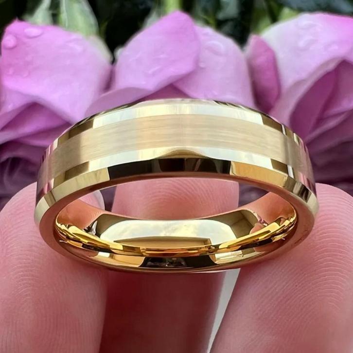 Trouwringen Wolfraam 18 Karaat Verguld - Milan, Handtassen en Accessoires, Ringen, Nieuw, Dame of Heer, Goud, Overige materialen