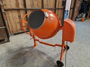 Lave linge Couvertures chevaux beschikbaar voor biedingen