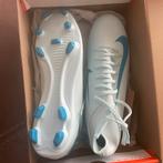 Nike voetbalschoenen, Ophalen, Sportschoenen, Nike, Nieuw