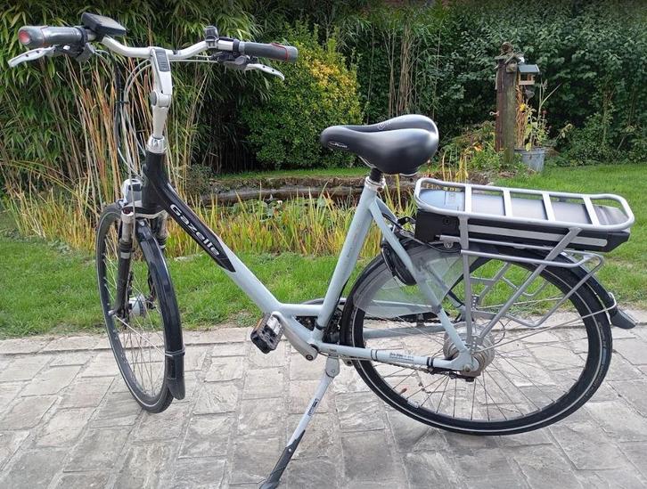 Electrische Gazelle Allure Limited, Fietsen en Brommers, Fietsen | Dames | Damesfietsen, Zo goed als nieuw, Gazelle, (Extra) lage instap