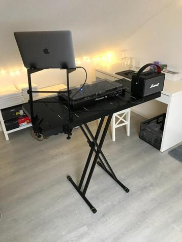 Pioneer DDJ400 + Decksaver + DJ Table + Laptop Stand