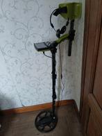 Détecteur de métal MCJ, Enlèvement