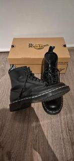 Dr martens schoenen als nieuw, Zwart, Lage of Enkellaarzen, Ophalen of Verzenden, Dr. Martens