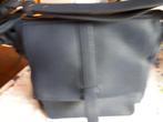 Sac bleu jamais utilisé, Ophalen, Nieuw