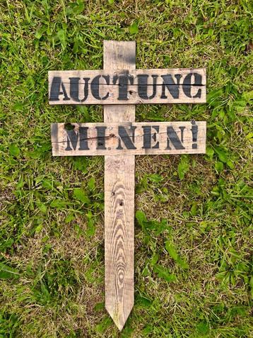 Replica Bord WW2 beschikbaar voor biedingen