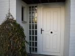 Je vends une porte d'entrée et un panneau de briques de verr, Ophalen