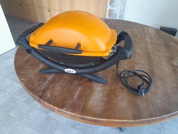 Weber elektrische barbeque q1400 orange, Tuin en Terras, Ophalen of Verzenden, Zo goed als nieuw