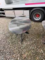 Nartuurstenen binnen en buiten tafels, Envoi, Neuf