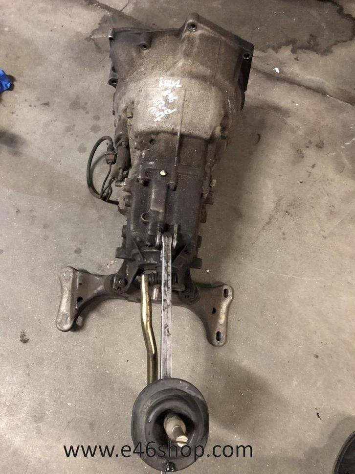 VERSNELLINGSBAK BMW E46 320DIESEL M47 MOTOR, Auto-onderdelen, Transmissie en Toebehoren, BMW, Gebruikt, Ophalen of Verzenden