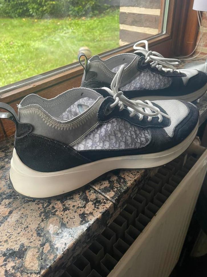 Dior sneakers mt 44 valt als 43. Stevige kwaliteit, Kleding | Heren, Schoenen, Zo goed als nieuw, Sneakers, Ophalen