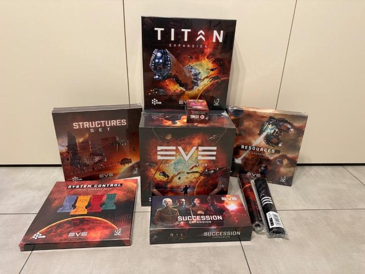 Boardgame EVE: War for New Eden + expansions, Hobby en Vrije tijd, Gezelschapsspellen | Bordspellen, Nieuw, Een of twee spelers