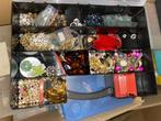 Bijoux de fantaisies, Ophalen, Nieuw