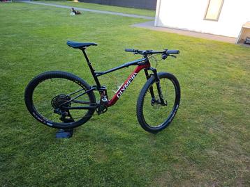 Olympia F1x ( medium ) beschikbaar voor biedingen