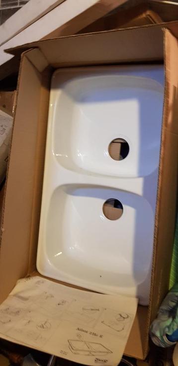 Evier et lavabo à encastrer en tôle émaillée, Enlèvement, Neuf, Lavabo