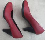 Comme neuf : chaussures pointure 37 *Trend One*, Comme neuf, Sabots, Rouge, Trend One